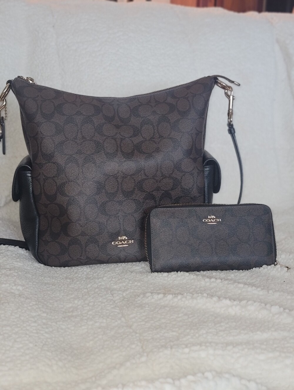 Coach Brown and Black Signature Canvas Crossbody Bag with Matching Wallet. - Picture 16 of 16